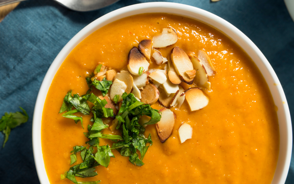 Sopa Fitness de abóbora com gengibre