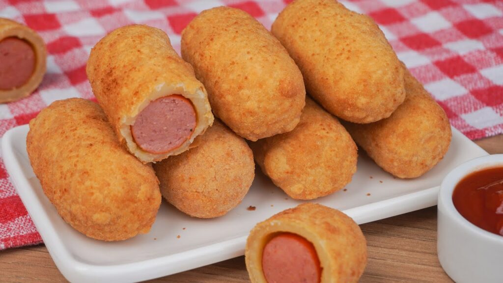 enroladinho de salsicha com queijo